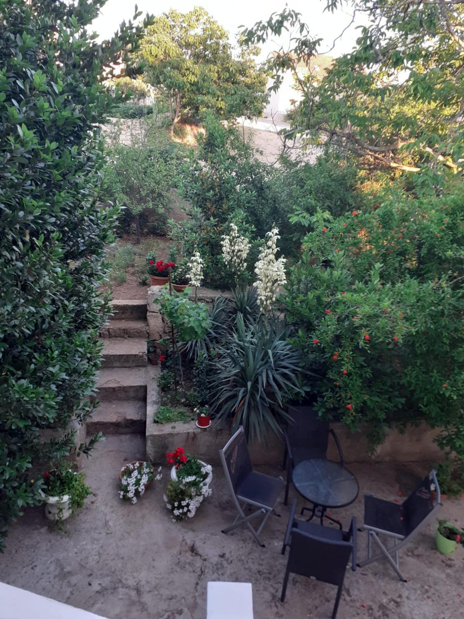 Apartman Sunce Raslina Buitenkant foto